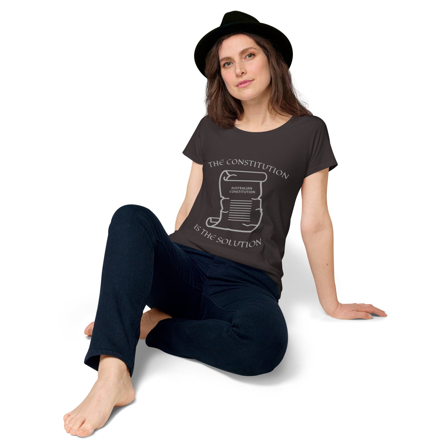 THE SOLUTION Women’s round neck tee